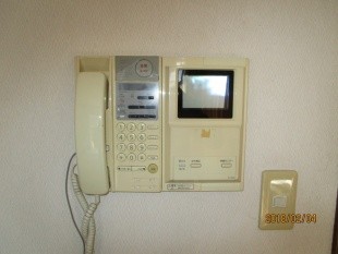 インターホンがうまく繋がらなくて来客のときに困ってるんだが・・・