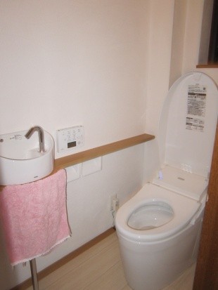 豊田市　Ｎ様邸　トイレリフォーム　空気のきれいなトイレと暖かいお風呂へ