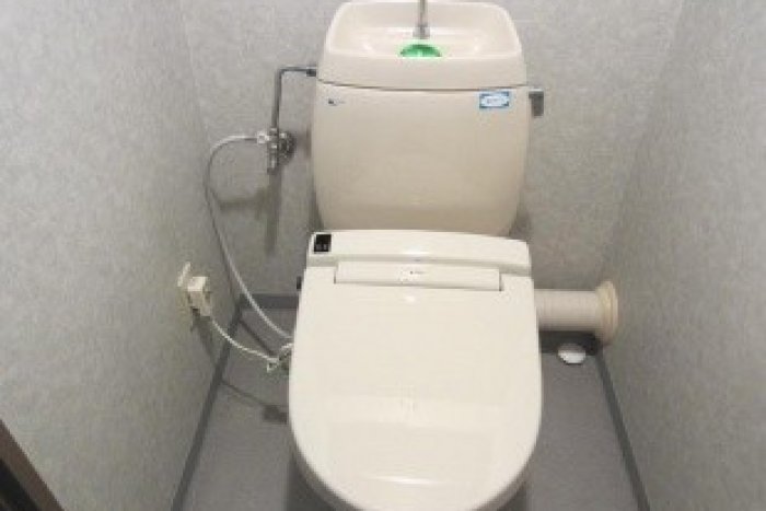 豊田市　Ｔ様邸　トイレリフォーム　リモコンの使い勝手も良くなりました