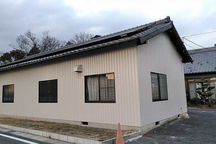 豊田市Ｓ様邸/車庫塗装/シリコン塗装/トタン外壁