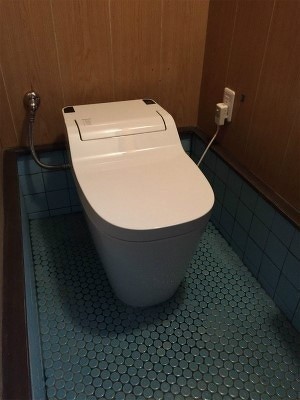 豊田市　Ｔ様邸　トイレリフォーム　アラウーノＳ＊*コンセントも新設してトイレのお部屋がスッキリしました！