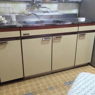 キッチンの間口1200部分だけ傷んできたので取り替えたいけど出来るかしら。
