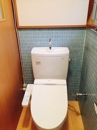 豊田市　Ｉ様邸　トイレリフォーム　トイレの部屋が明るくなりました＊*トイレ改装工事