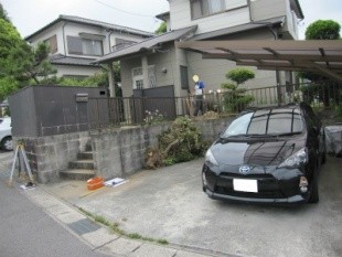 車が１台増えるので駐車スペースを広げたいなぁ。