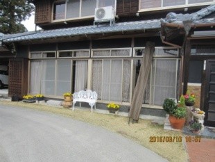 雨戸が重くて動かしにくいのと防犯性の高い物にしたい。