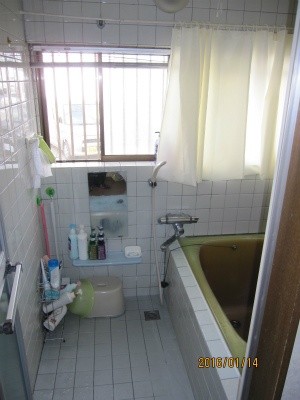 介護保険を使ってより使いやすい浴室にしたいなぁ。