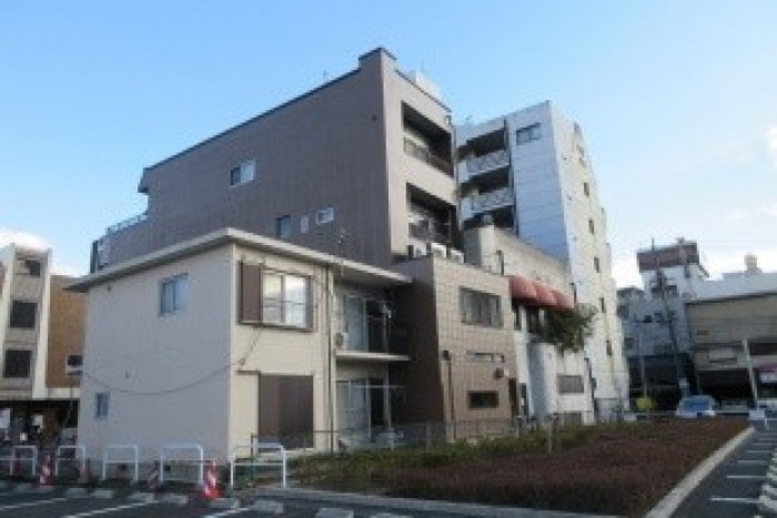 豊田市　店舗塗り替え工事