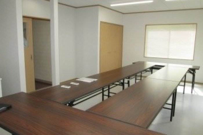 豊田市　和室改装工事　～和室から事務室にリフォーム～