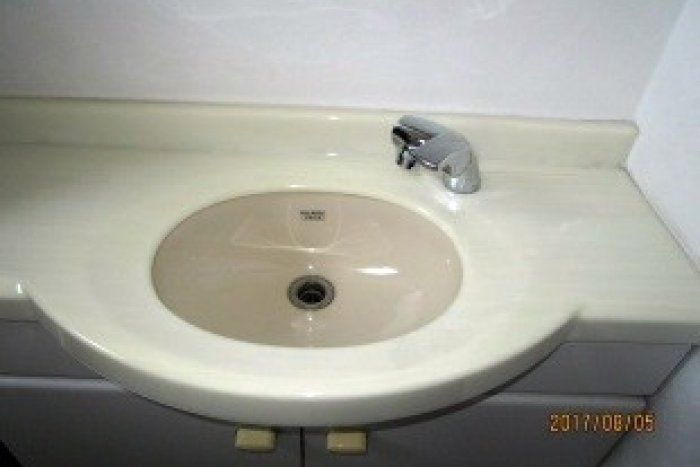 豊田市　Ｏ様邸　トイレリフォーム　～トイレの手洗器水栓の取替～