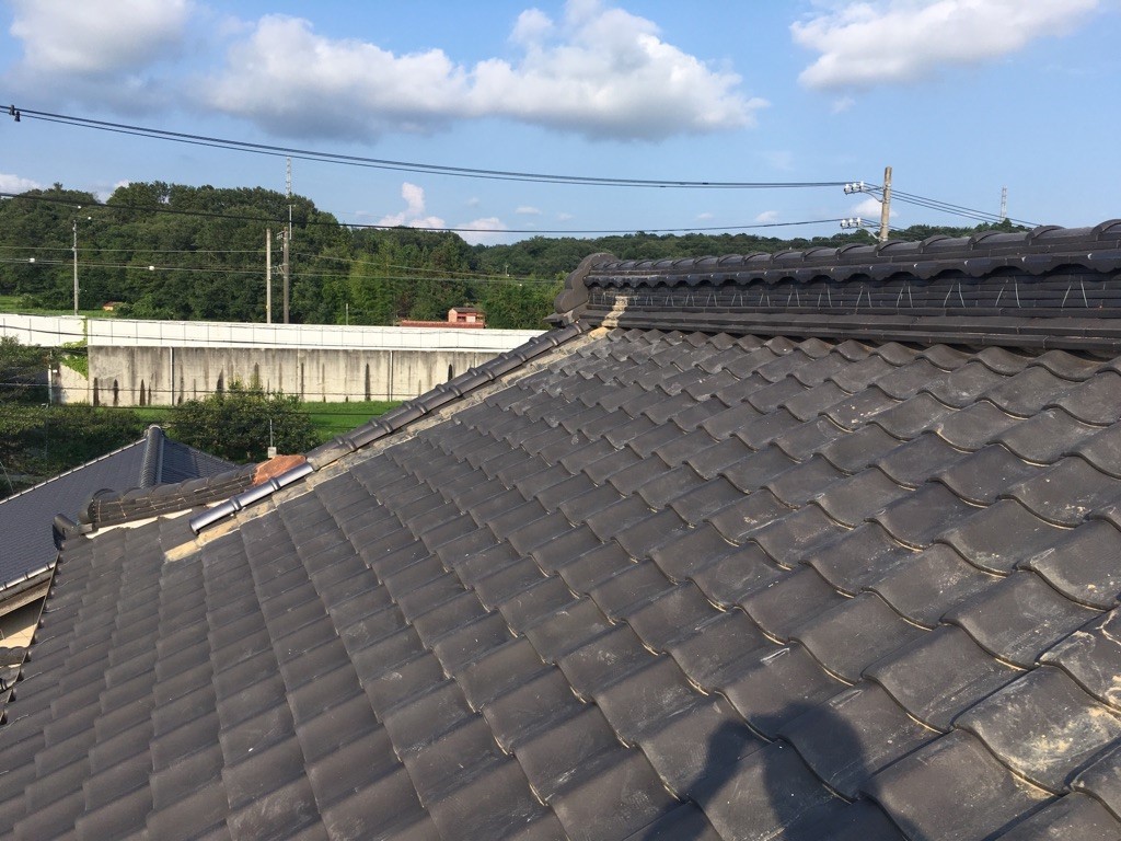 落下しそうな下り棟を撤去しました！