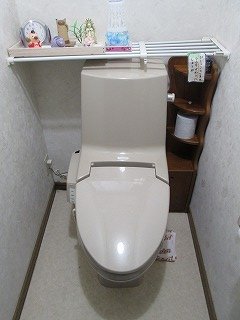 トイレから水が漏れているんだけど・・・