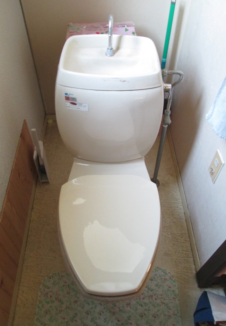 トイレが普通便座なので、ウォシュレットがつけたいです