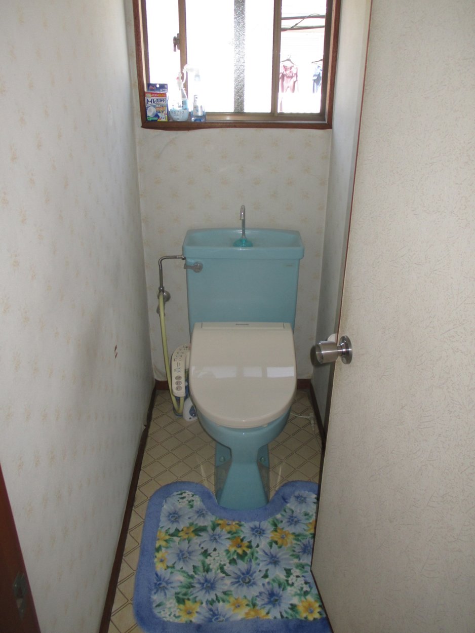 トイレは取り替えたことがなくて、そろそろ取り替えたいと思っていました。