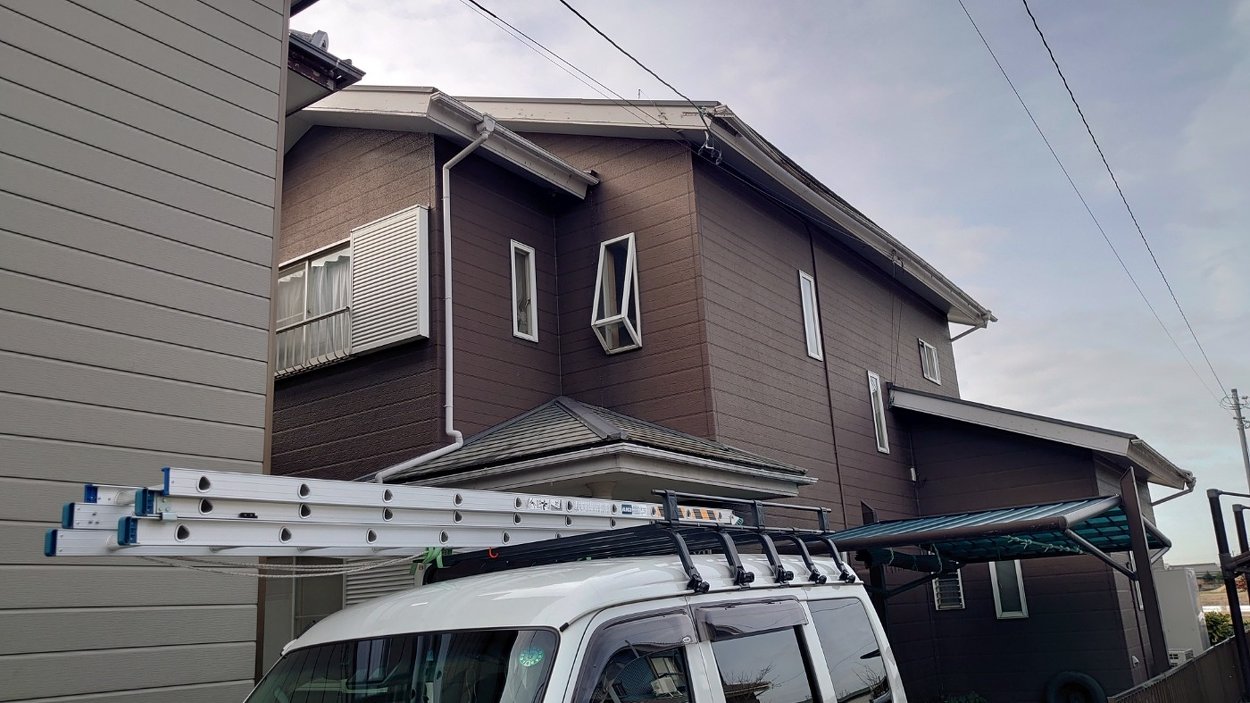 外壁が色あせてきたのですが