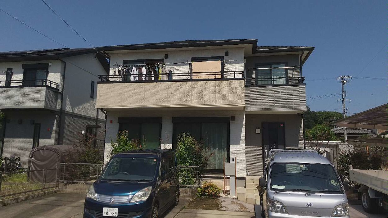 そろそろ外壁塗装を行った方がいいのかな?