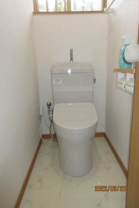 新しいトイレに