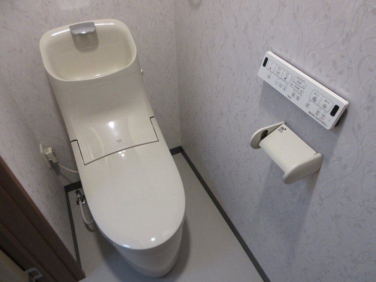 節水トイレにお取替え！