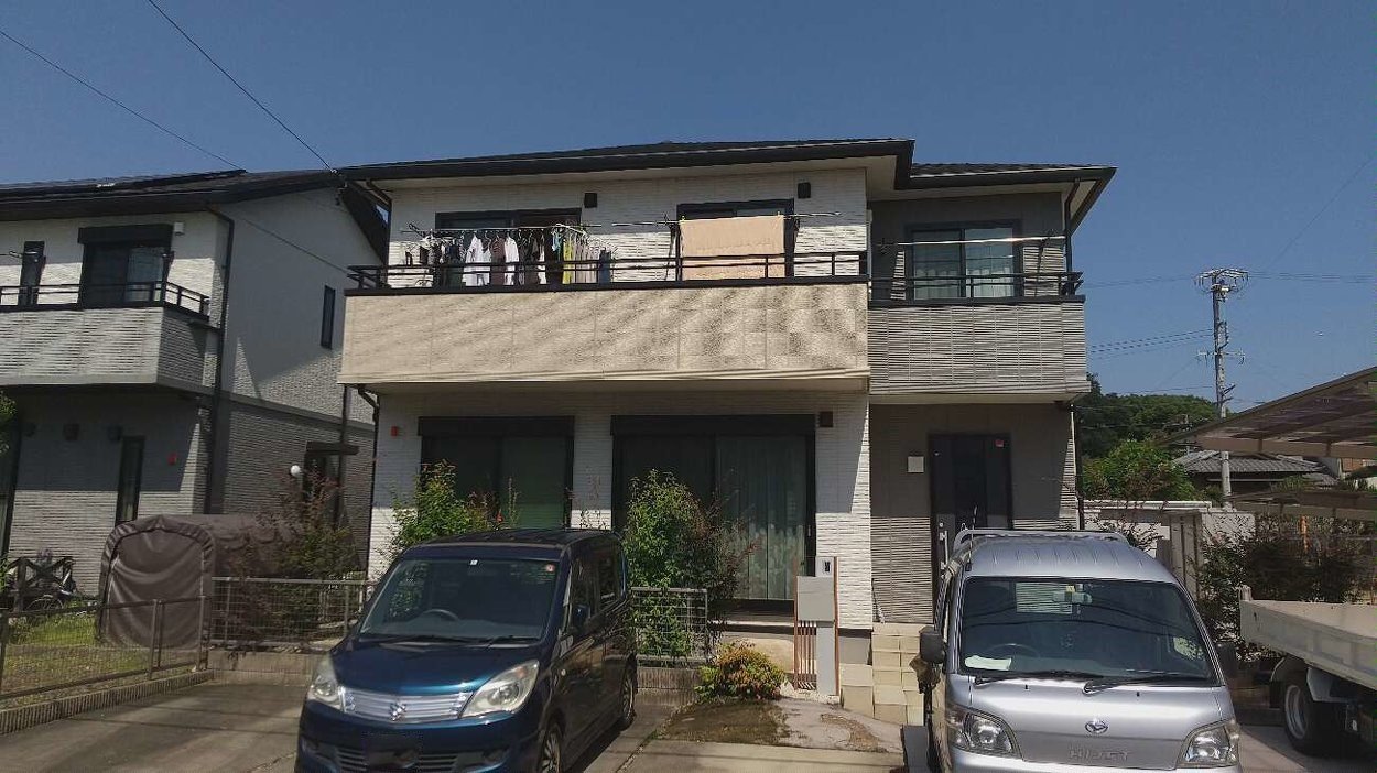 そろそろ外壁塗装を行った方がいいのかな?