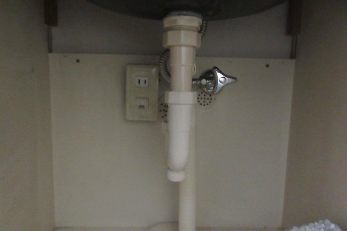 小型電気温水器のみ撤去工事