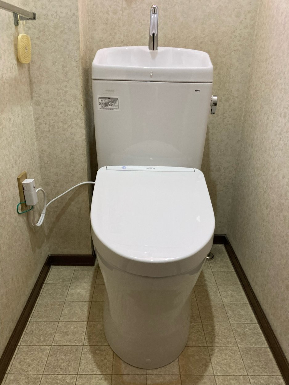 1F・2Fのトイレを新しく！！