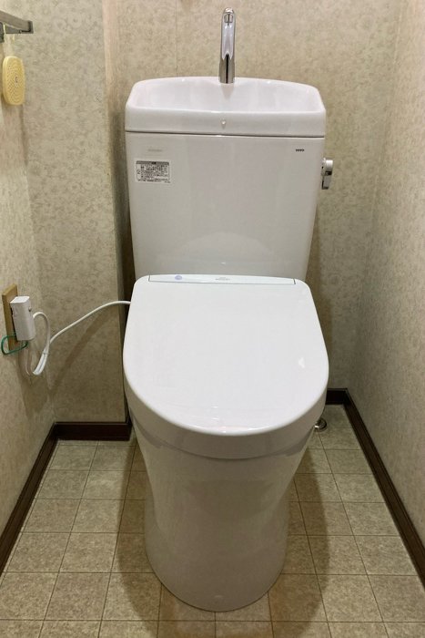 1F・2Fのトイレを新しく！！