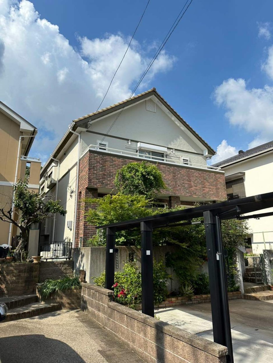 ひび割れ・耐久性・美観すべてに対応致しました！！
