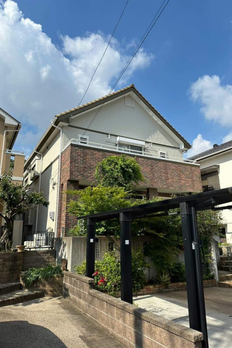 塗り壁で外壁のひび割れが目立つ場合の対応方法は？