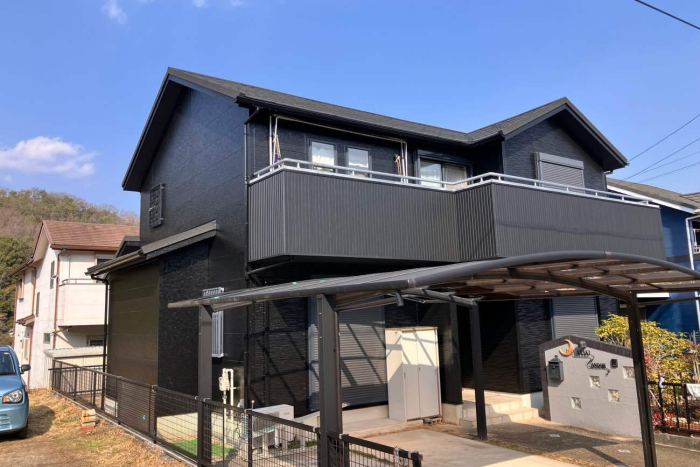 フッ素で外壁塗装/一部板金カバー工事