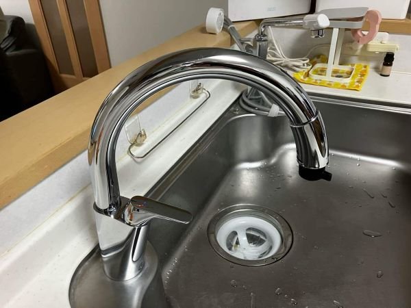 乾電池式で自動水栓が実現できたのでとても嬉しいです。