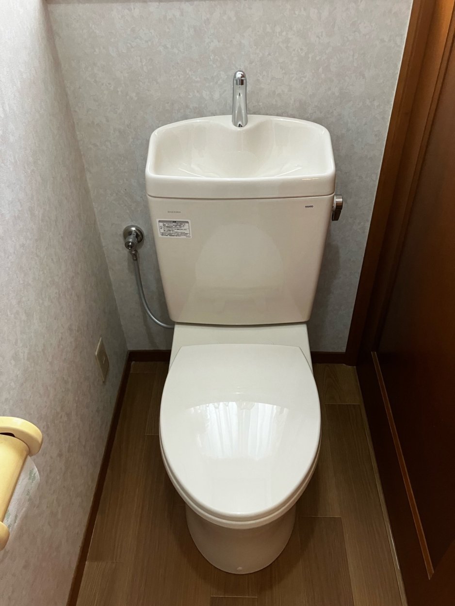 トイレと床を一新できて嬉しいです＊*