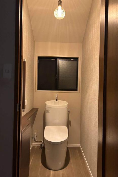 収納も増えて家族みんなが大満足のトイレリフォーム