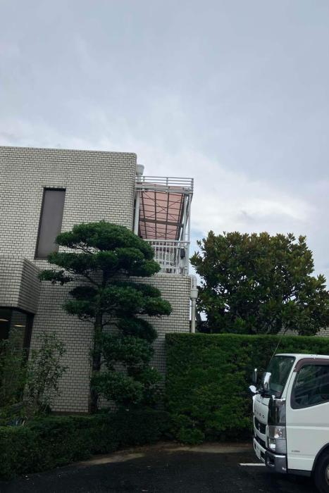 2階テラスの波板を取り替えました