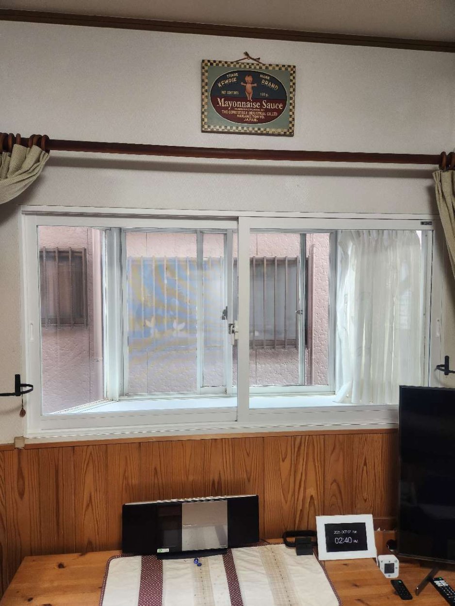今の窓に内窓を付けて実質トリプルガラスです!