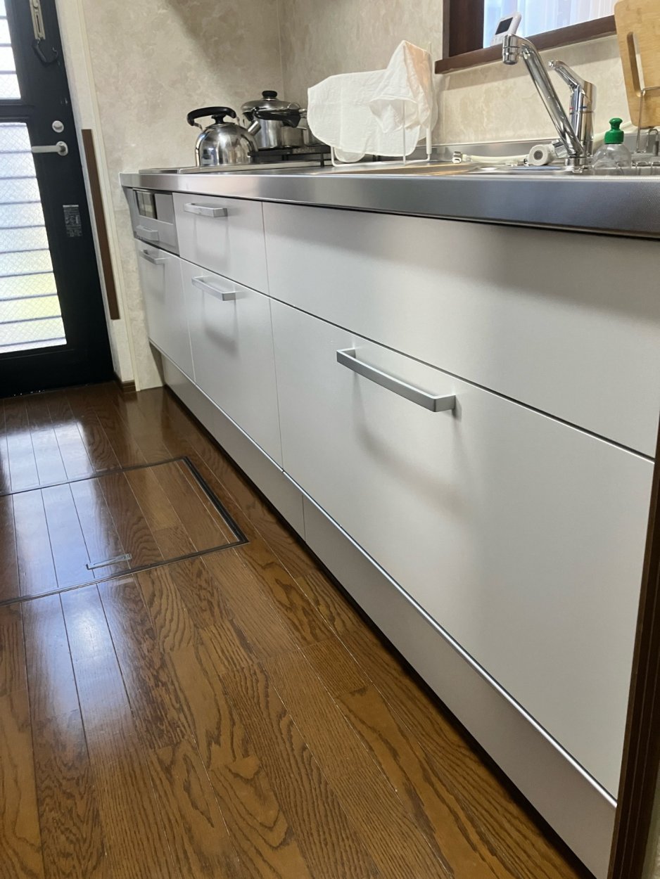 キッチンを取替えて収納力のあるお気に入りのキッチンになりました。