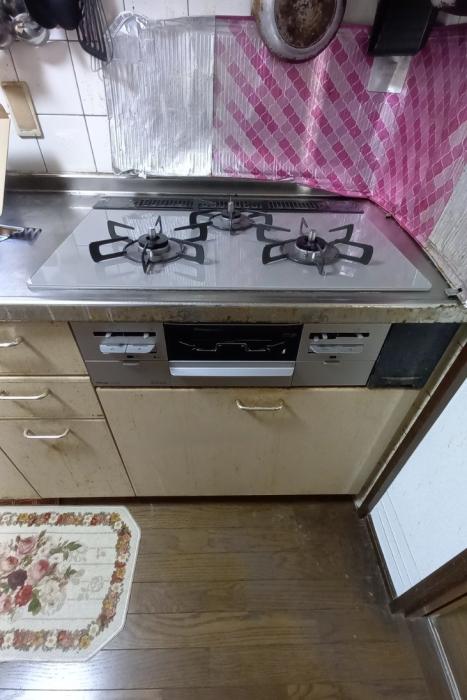 動かなくなったガスコンロの取替