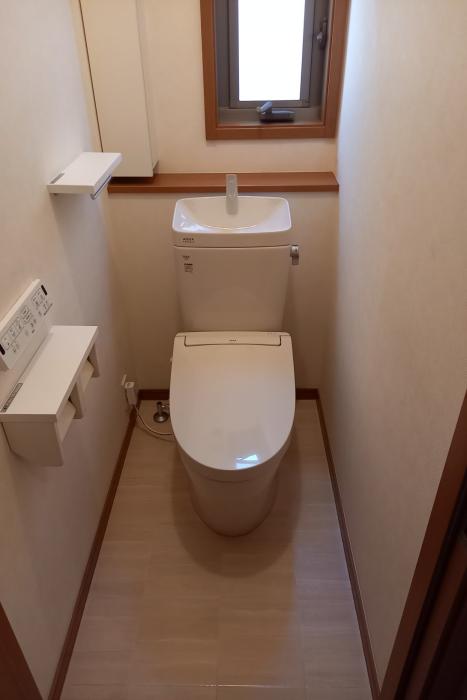 不便なトイレの取替