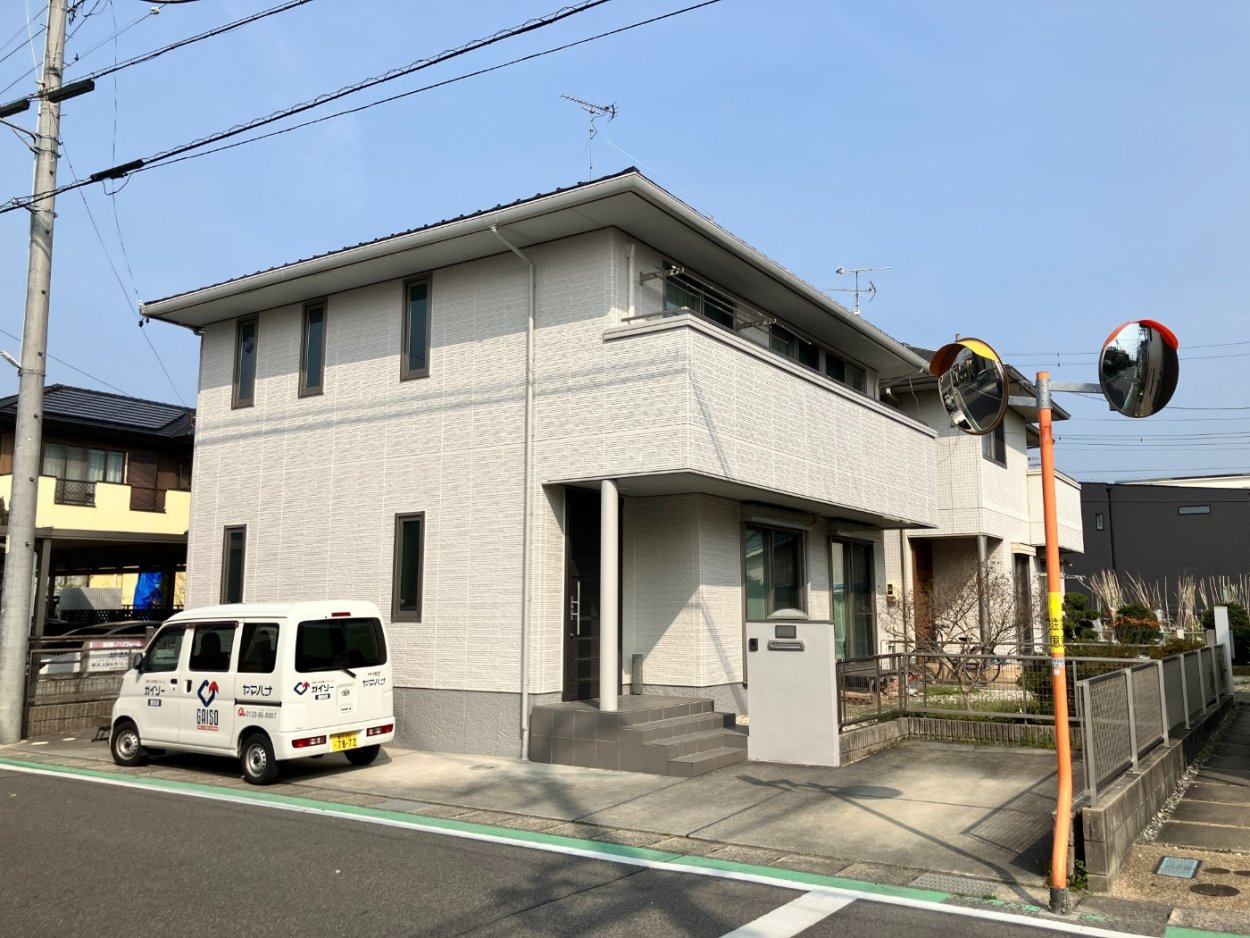 積水ハウスの住宅の外壁塗装しました