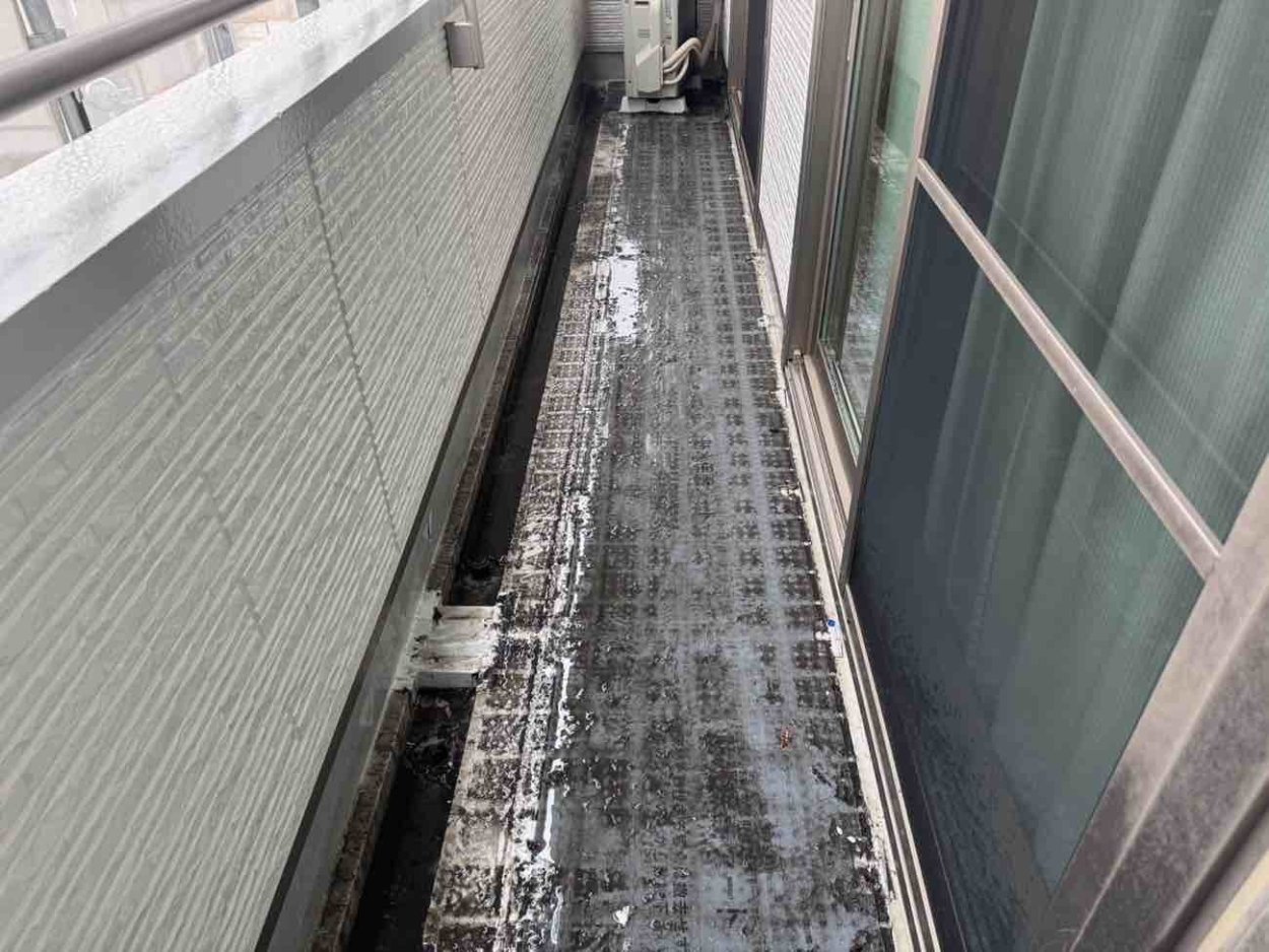 ハウスメーカーからはそろそろ防水もした方がいいと言われました。