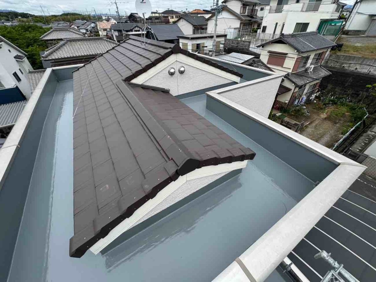 豊田市で屋上とベランダの雨漏りを修繕しました!!